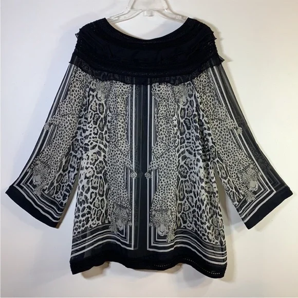 Roberto Cavalli Silk Cheta Kimono Blouse. EU 40. NWT. - Picture 9 of 10